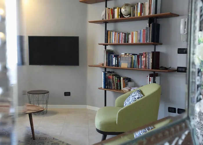 Domus Biennale, Modern In Centre. *