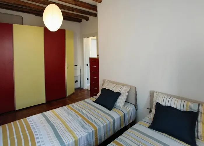 公寓 Domus Biennale, Modern In Centre. *