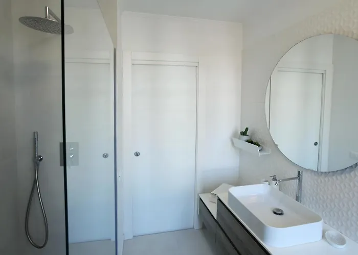 Domus Biennale, Modern In Centre. *