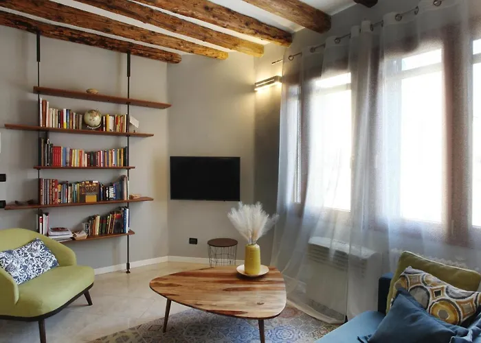 Domus Biennale, Modern In Centre. *